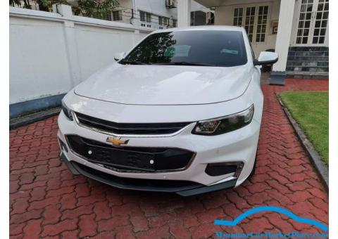 Chevrolet Malibu 2018 White