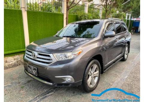 Toyota Highlander  2011 model