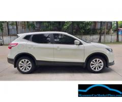 Nissan Qashqai 2015 model