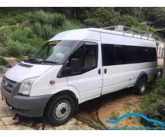 Ford transit လေးပါ ။ ဂီယာဘောက်လဲရမယ်။ကျန်‌‌တာအကုန်‌ေကာင်းတ