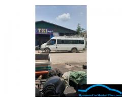 Ford transit လေးပါ ။ ဂီယာဘောက်လဲရမယ်။ကျန်‌‌တာအကုန်‌ေကာင်းတ